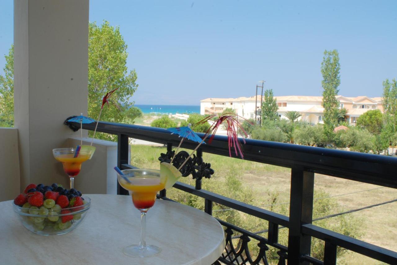 Letsos Hotel Аликанас Экстерьер фото
