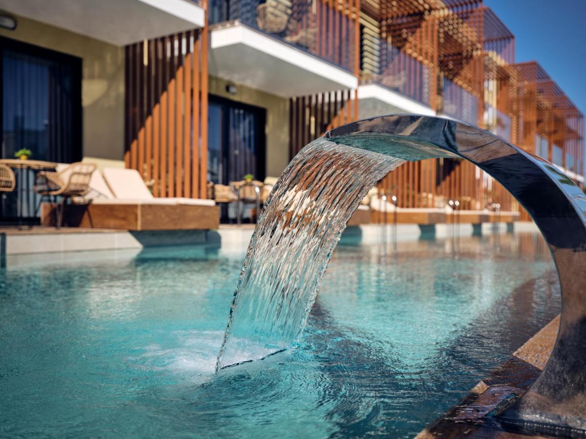 Letsos Hotel Аликанас Экстерьер фото