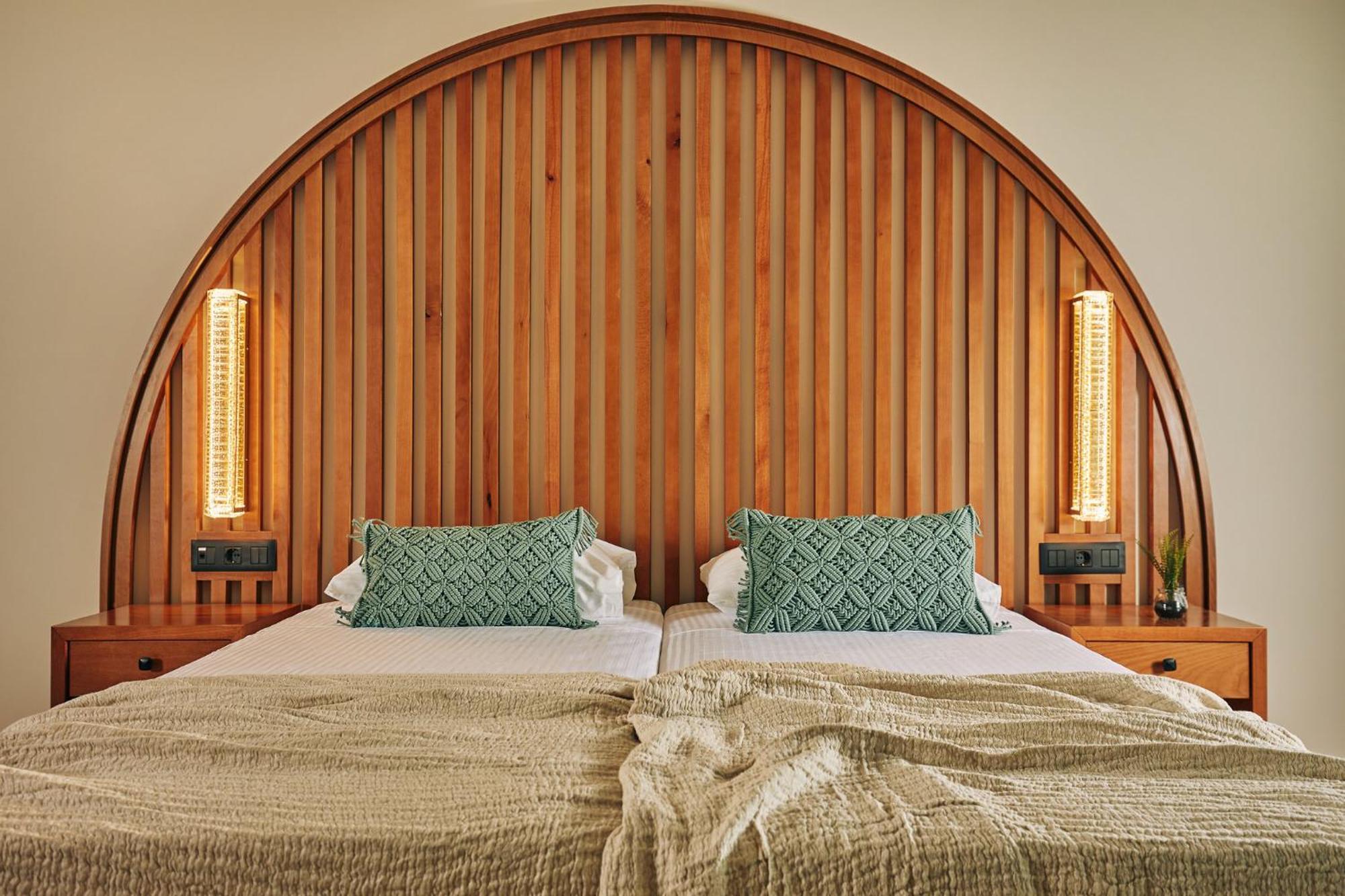 Letsos Hotel Аликанас Экстерьер фото