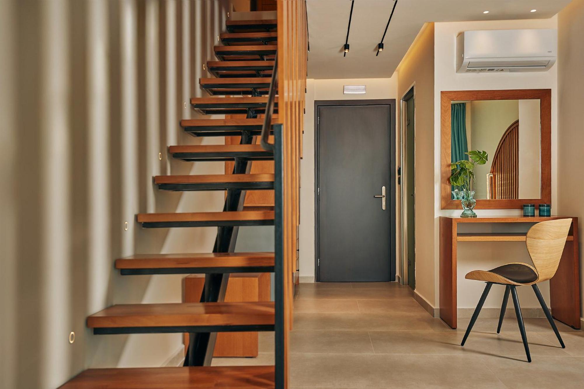 Letsos Hotel Аликанас Экстерьер фото